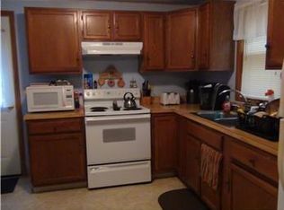 78 Denfield Rd, Charlton, MA 01507