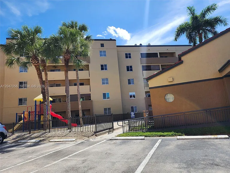 14901 SW 82nd Ter #1-103 — Photo 10