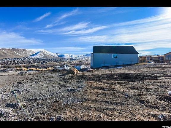 2nd image of 14177 S Summit Crest Ln