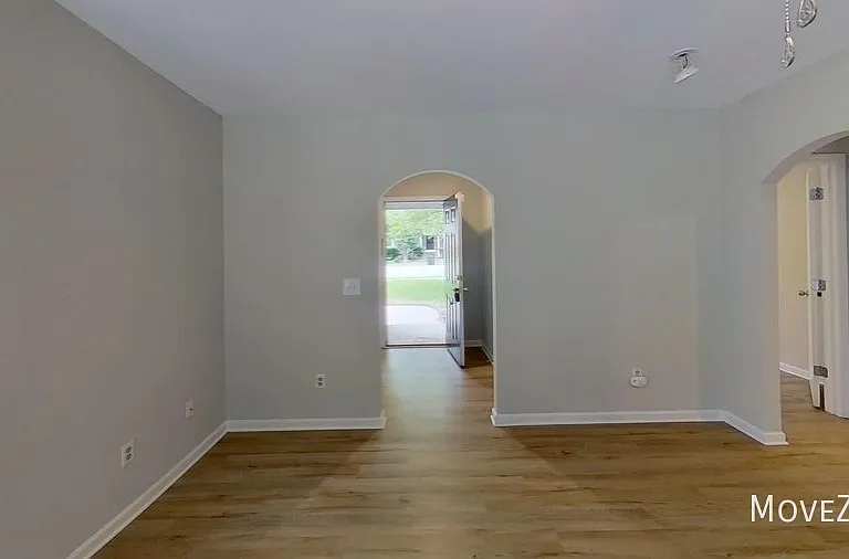 1517 Everett Springs Dr — Photo 38