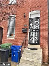 3 bed, 1.0 bath, $1,400 — Photo 1
