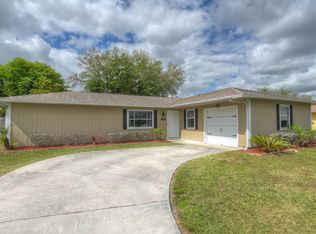 1026 SW Del Rio Blvd, Port Saint Lucie, FL 34953