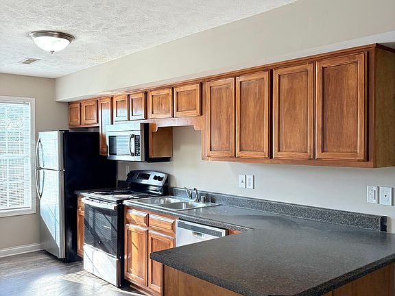5th image of 342 Walnut Creek Dr
