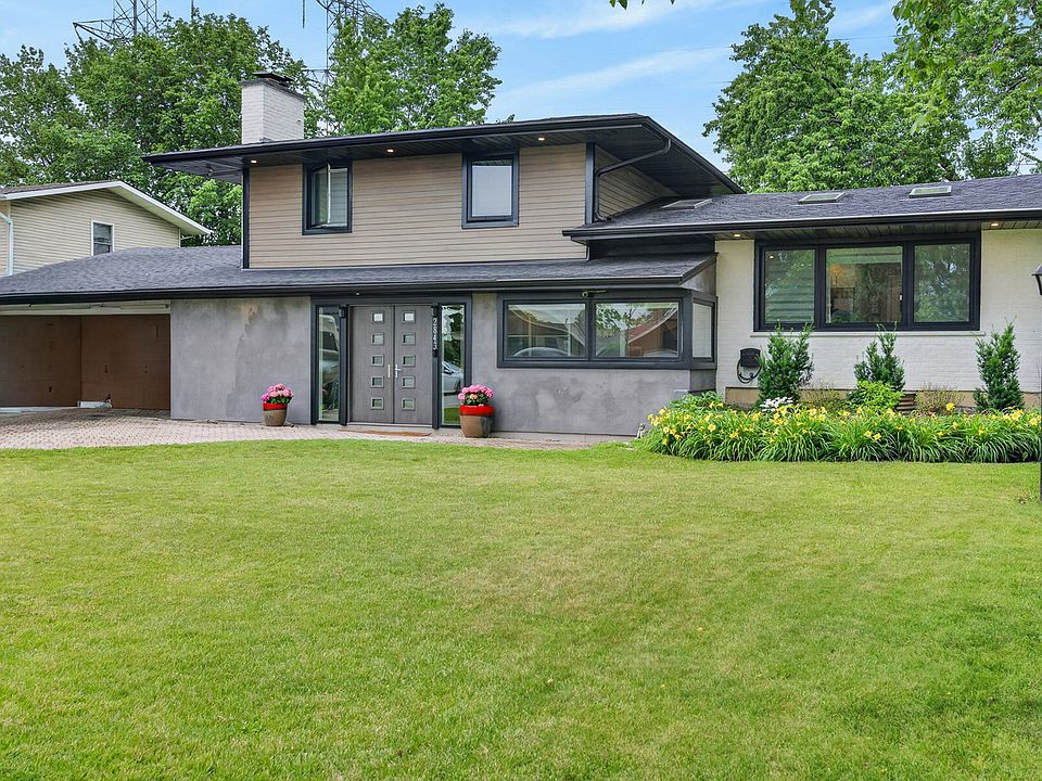 1st image of 2843 S Briarwood Dr E