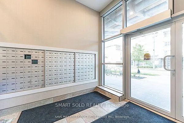 257 Hemlock St #617 — Photo 4