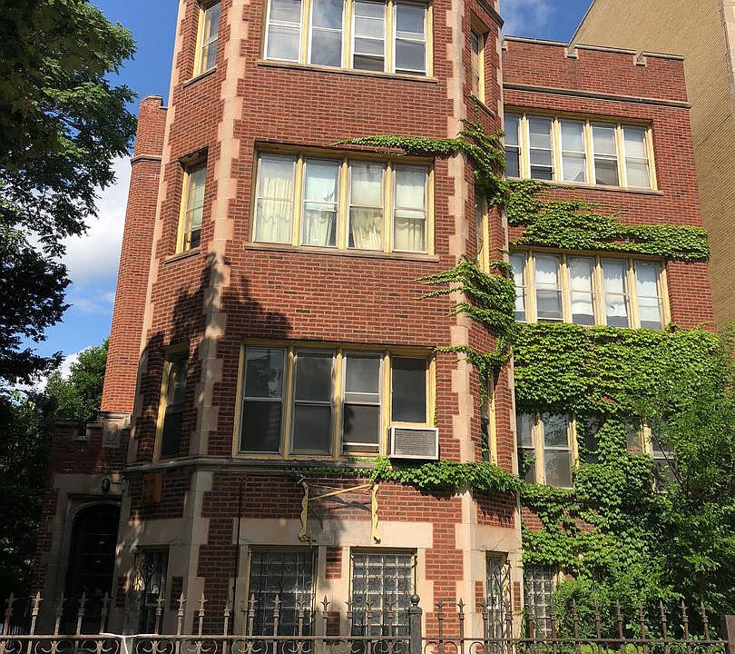 1st image of 6736 S Jeffery Blvd