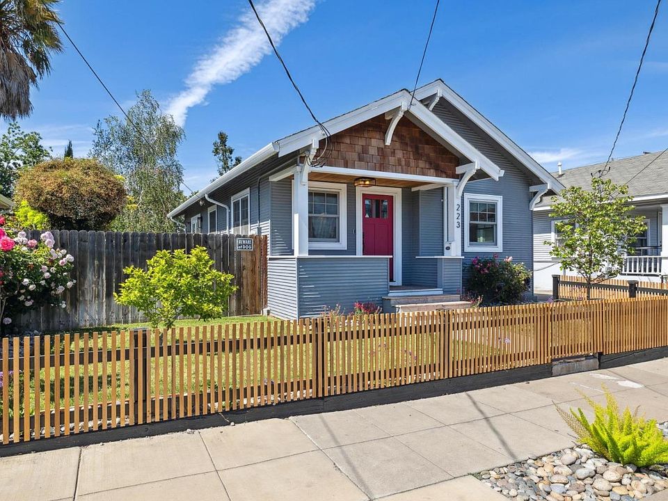 1st image of 223 Edwards Ave