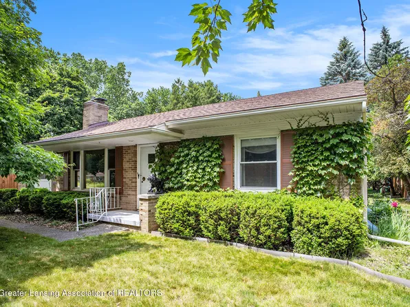 2782 Roseland Ave, East Lansing, MI 48823