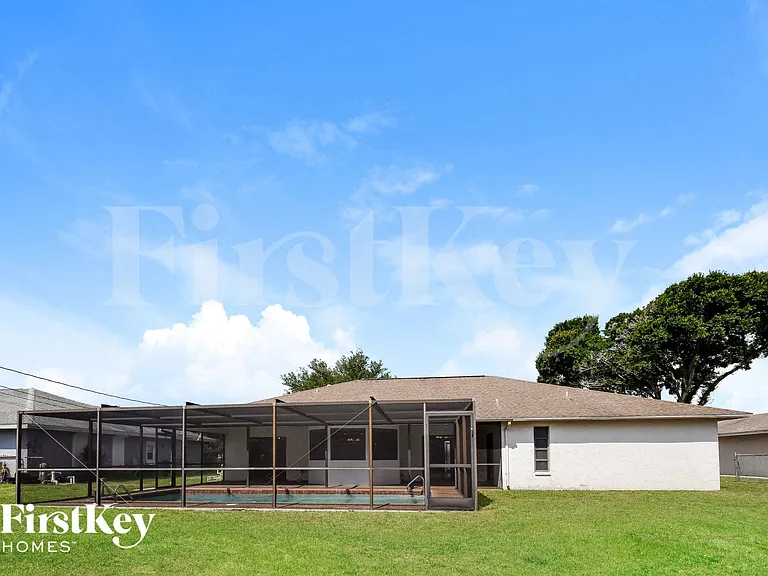 4141 SW 6th Pl — Photo 15