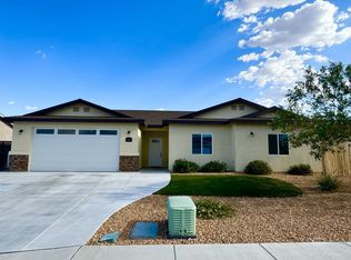 1038 NW Ocean Ave, Ridgecrest, CA 93555