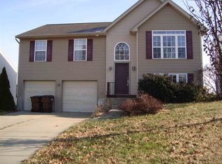 2942 Donjoy Dr, Hebron, KY 41048