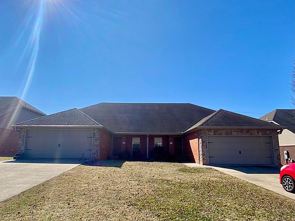 2nd image of 3007 SW Deerfield Blvd Unit 2