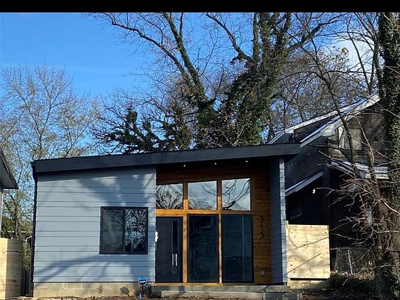 3rd image of 315 N Temple Ave