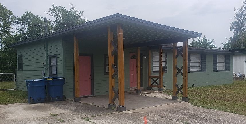 Front of house/car port.