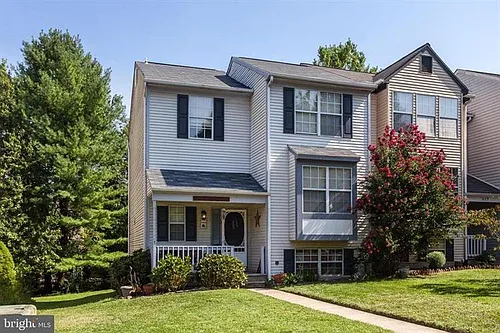 627 Lochern Ter Photo 1