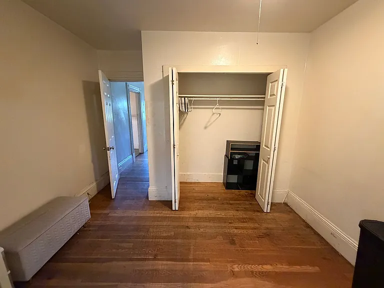 1 Bodfish Ave — Photo 10