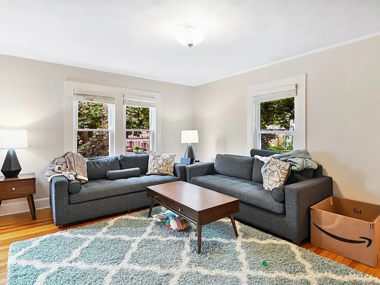 377 Park Rd #2 — Photo 6