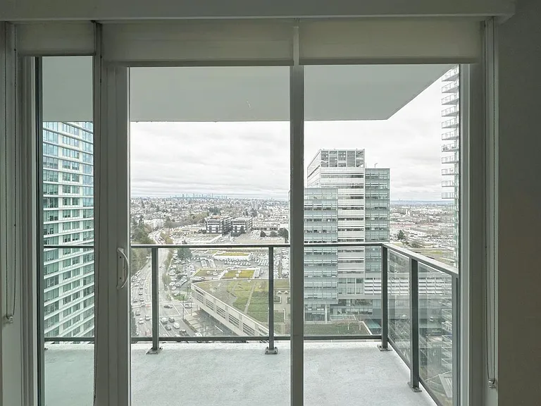 8189 Cambie St #19XX — Photo 5
