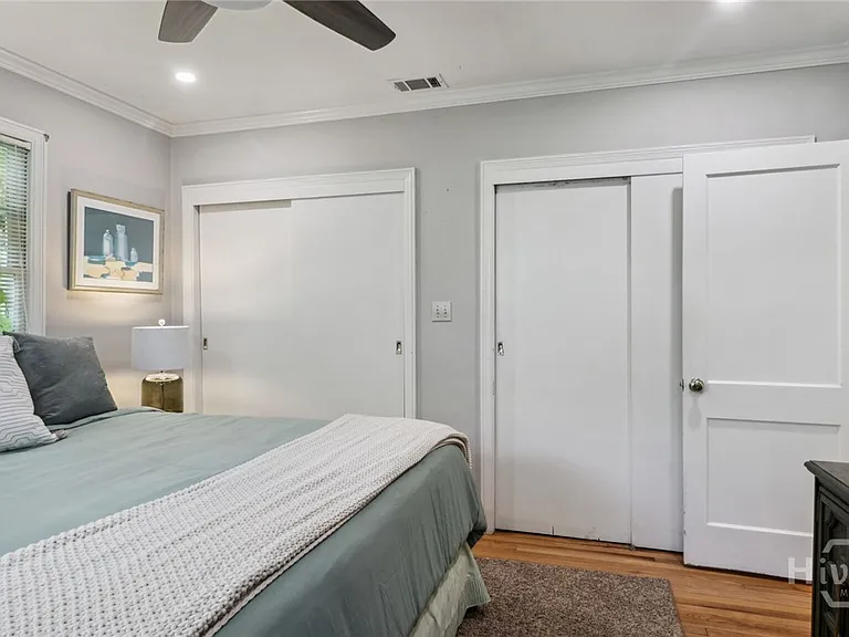 1616 Skidaway Rd — Photo 32