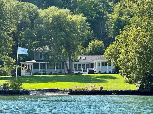 6985 State Route 21, Naples, NY 14512