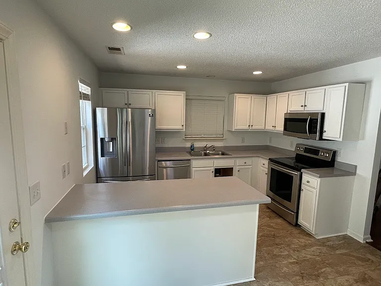 3215 Kensington Pl — Photo 24