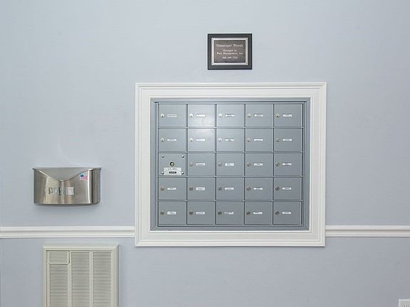 3rd image of 21 Messenger St APT 206
