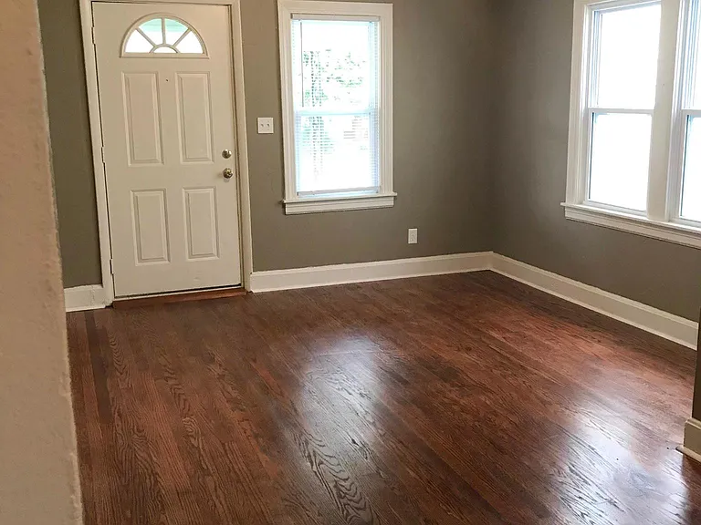 514 Montana Ave — Photo 5