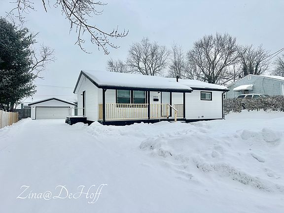 3rd image of 3014 Bollinger Ave NE