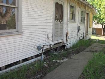 2nd image of 916 Morrell Ave