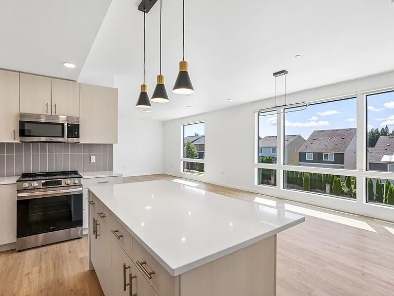 Brand-new 3-Bed, 2-Bath luxury single-level apartment! Bright, open-concept living with modern fi... — Photo 12