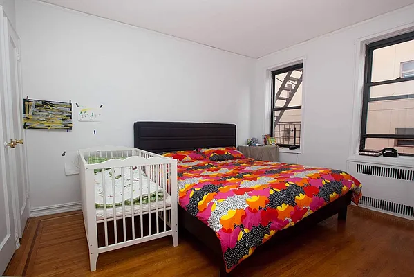 Rented by NYC Holdings Management | media 34