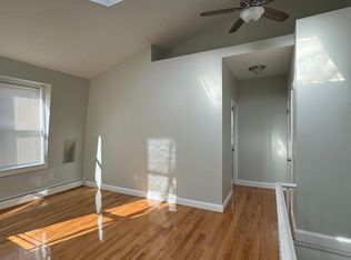 64 Sacramento St, Cambridge, MA 02138