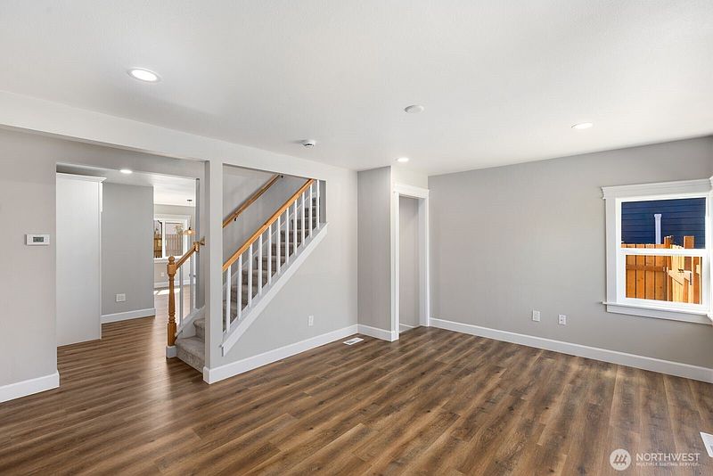 3rd image of 6121 S C Street