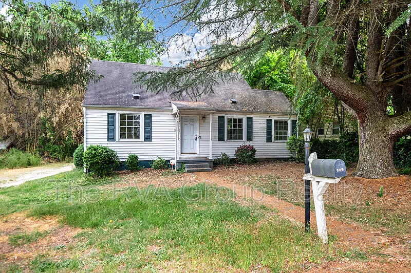 Building Photo - 819 Boroughbridge Rd