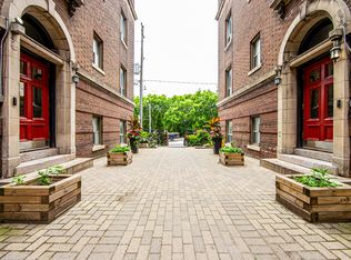 569 Broadview Ave, Toronto, ON M4K 2N8