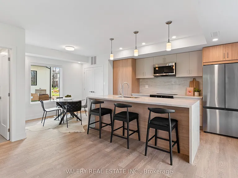 15 Acorn Ave #5 — Photo 10