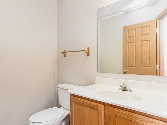 4th image of 2308 Hetter St