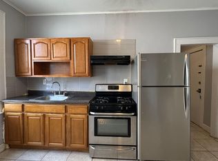 732 S 20th St #1L, Newark, NJ 07103