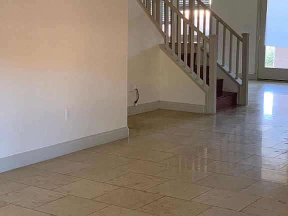 4th image of 6736 Yellowhammer Pl