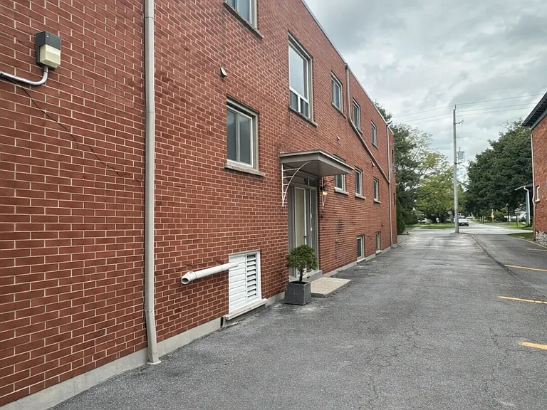 149 Geneva St #4 — Photo 17