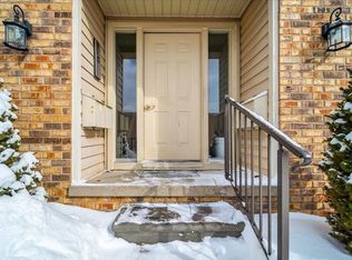 1700 River Rd APT 3, Marysville, MI 48040