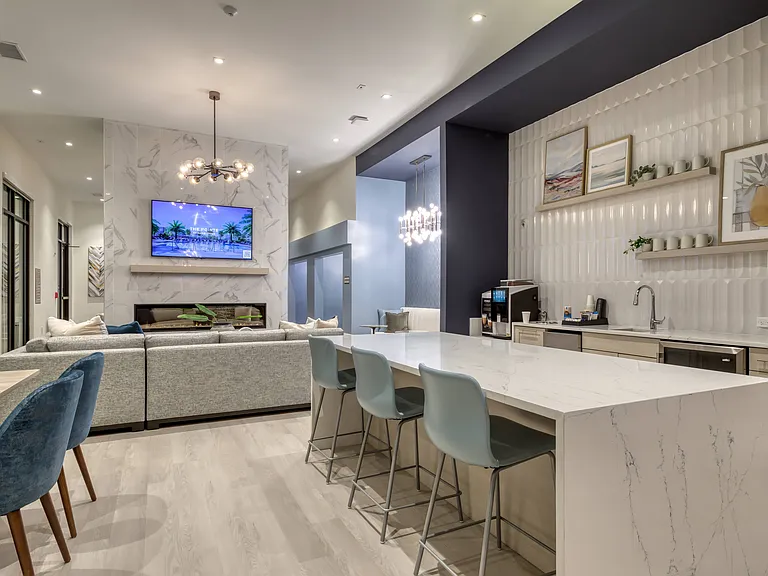 The Pointe at Davis Creek — Photo 19