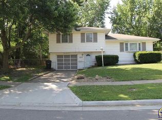1237 SE 35th Ter, Topeka, KS 66605