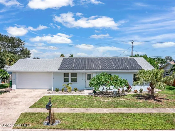 1110 Flotilla Club Dr, Indian Harbour Beach, FL 32937