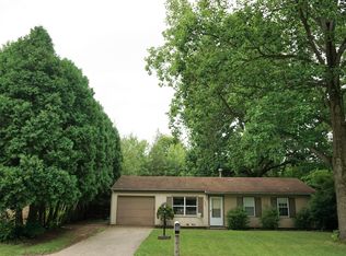 1923 Southwood Dr, Champaign, IL
