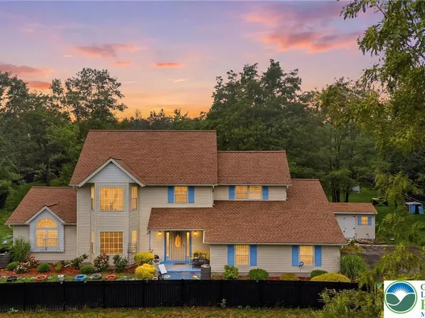 222 Martha Ln, Blakeslee, PA 18610