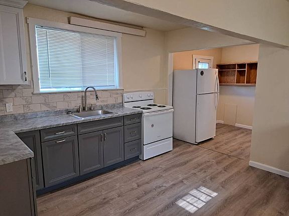 5th image of 418 W Niobrara Ave