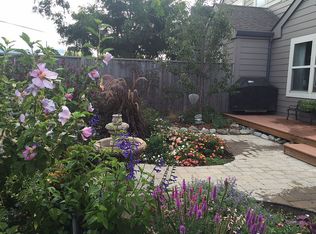 18 Crocker St, Ashland, OR 97520