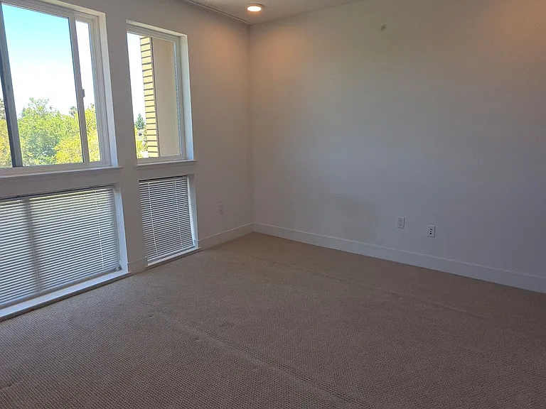 3658 Capitol Ave #306A — Photo 25
