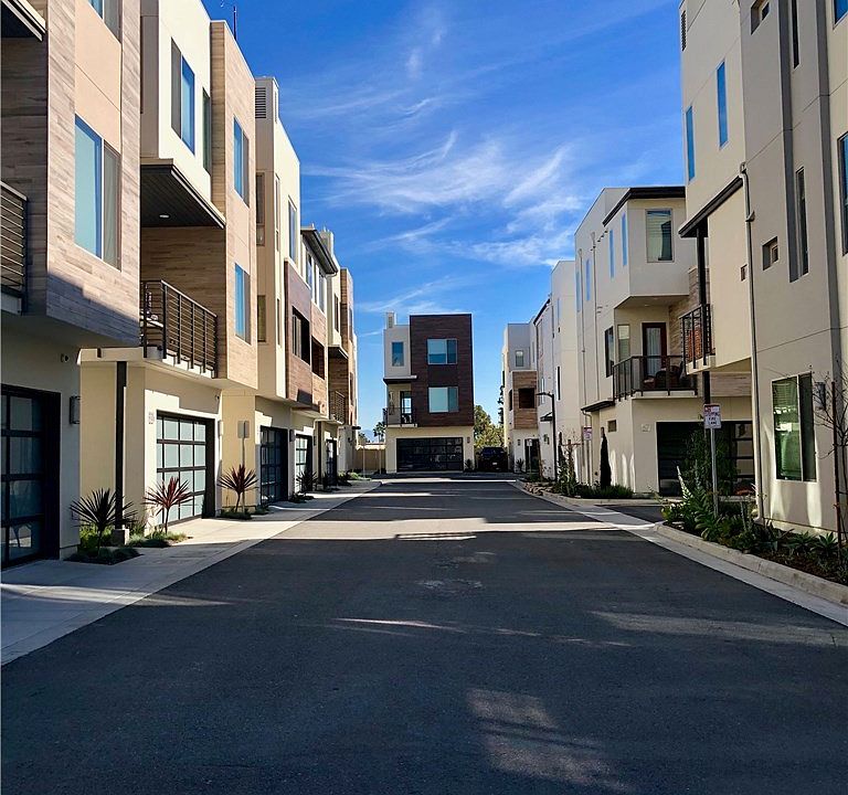 1st image of 68 Ebb Tide Cir